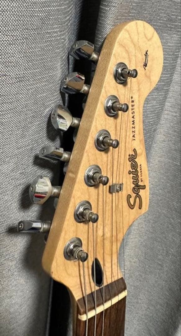 Squier by Fender Jazzmaster HH 白黒