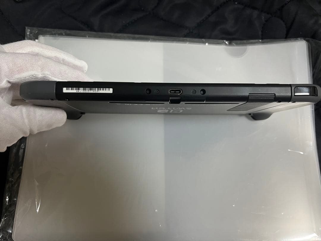 【本体美品】Nintendo Switch　ニンテンドースイッチ本体