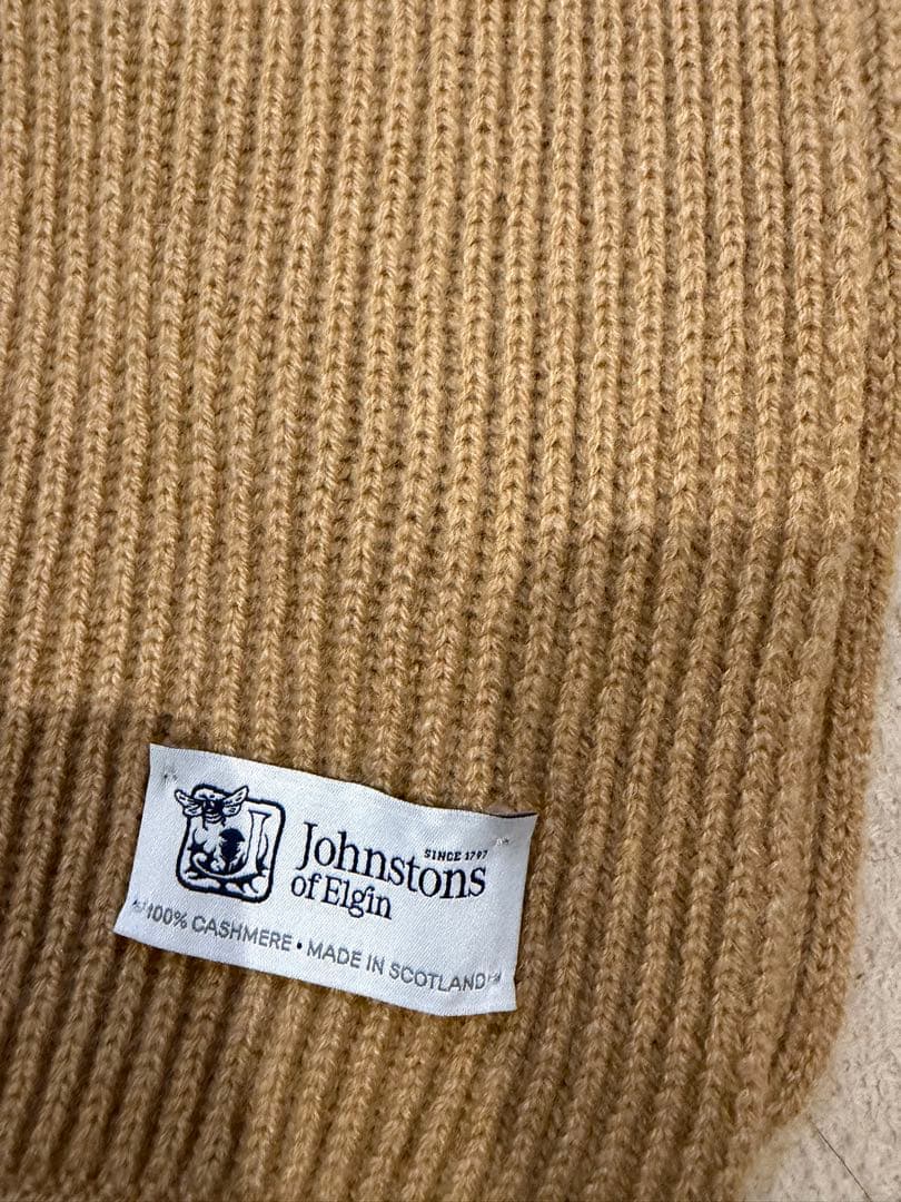 Johnstons of Elgin 100%カシミヤ マフラー
