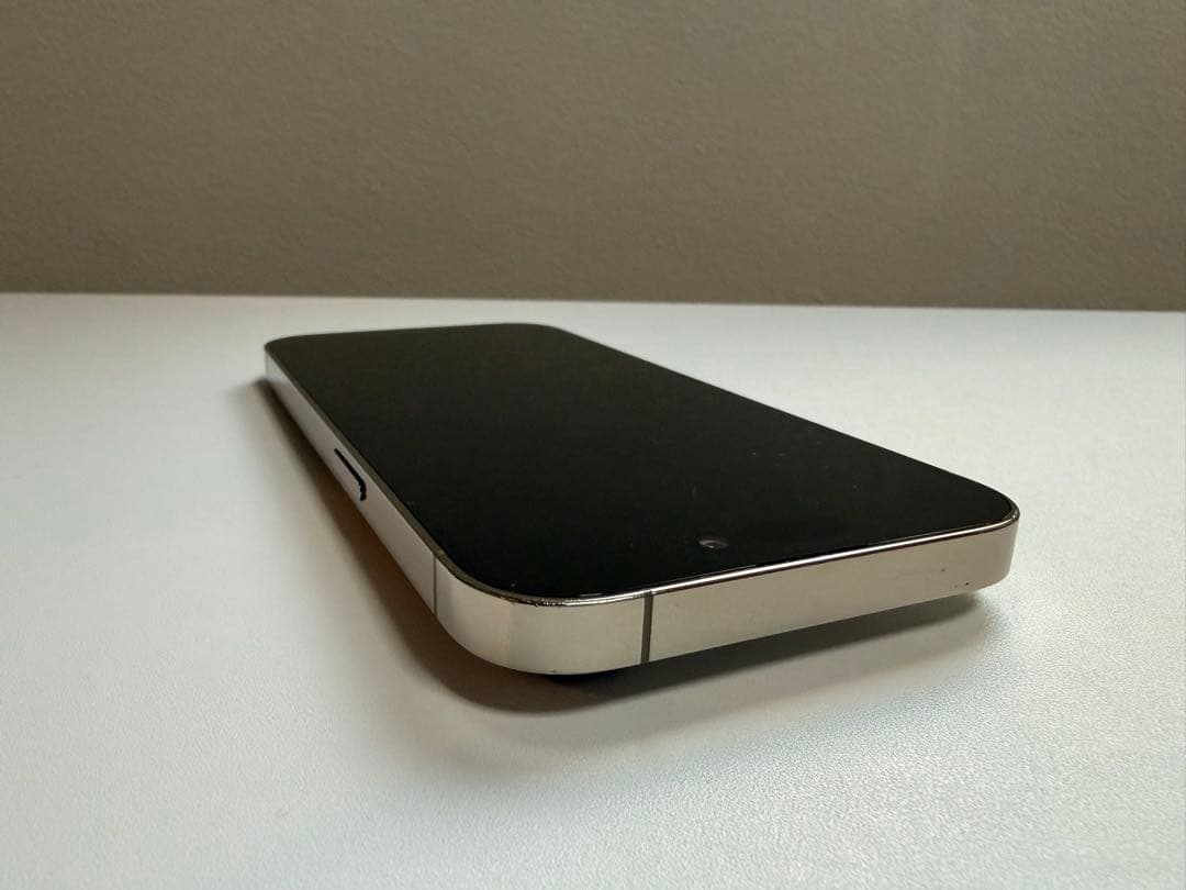 シャッター音なし 香港版 iPhone 14 Pro ゴールド128GB 箱あり