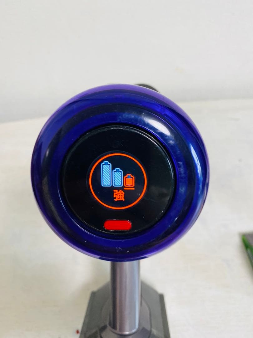 Dyson ハンディ掃除機 -SV18