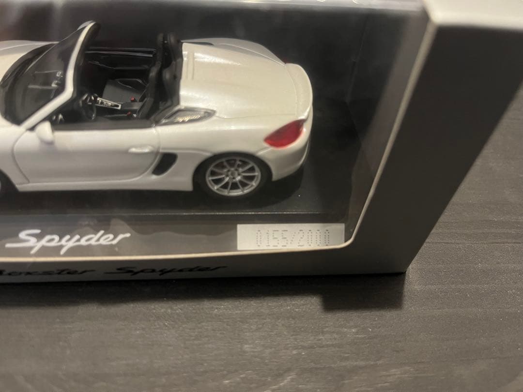 ポルシェ 981ボクスタースパイダー718ケイマン1/43ホワイト2000台限定