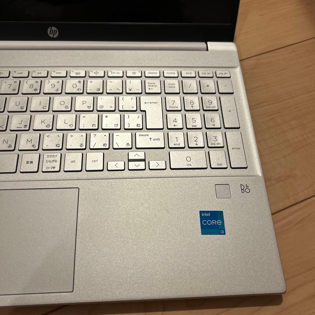 H*u様 美品　HP Pavilion 15 Core i3 IPSパネル