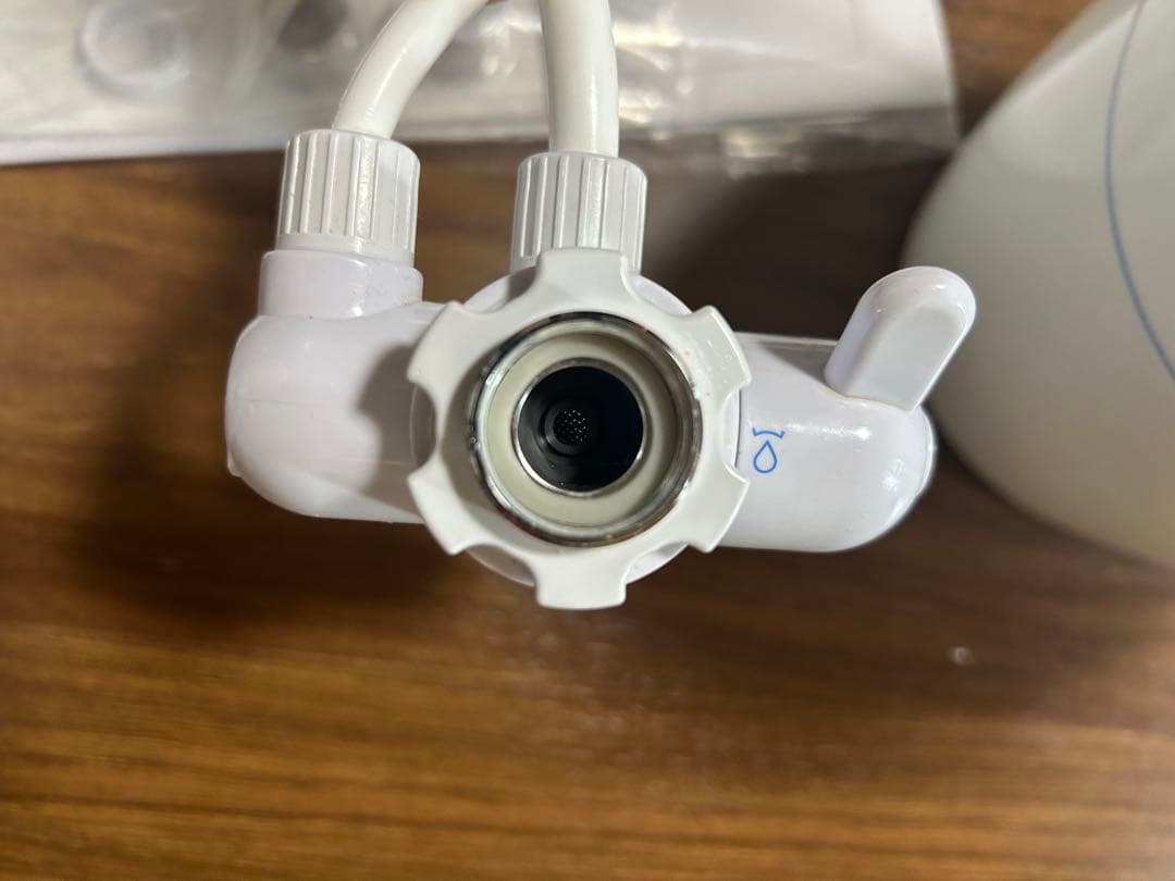 【お値下げしました】eSpring 浄水器 本体と付属品