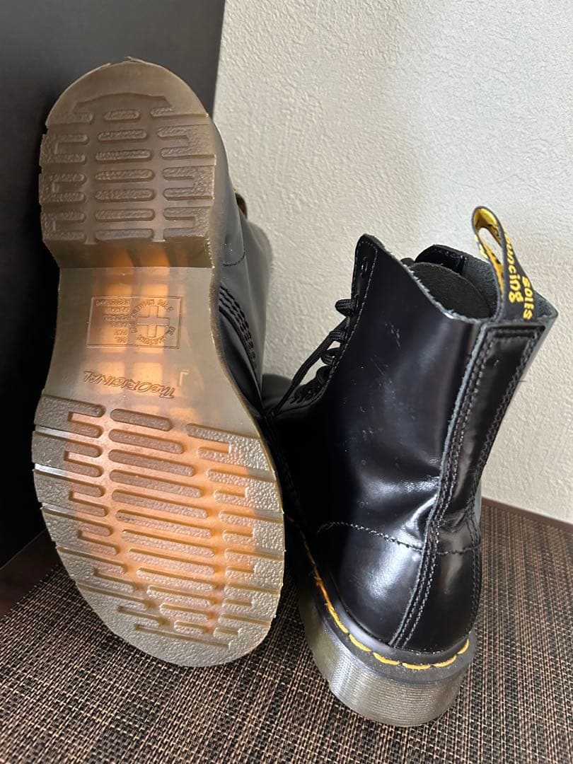 Dr. Martens ブラック ハイカットブーツお値下げしました