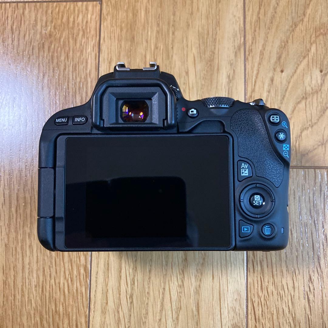 Canon EOS Kiss X9 ブラック ボディ EOSKISSX9BK