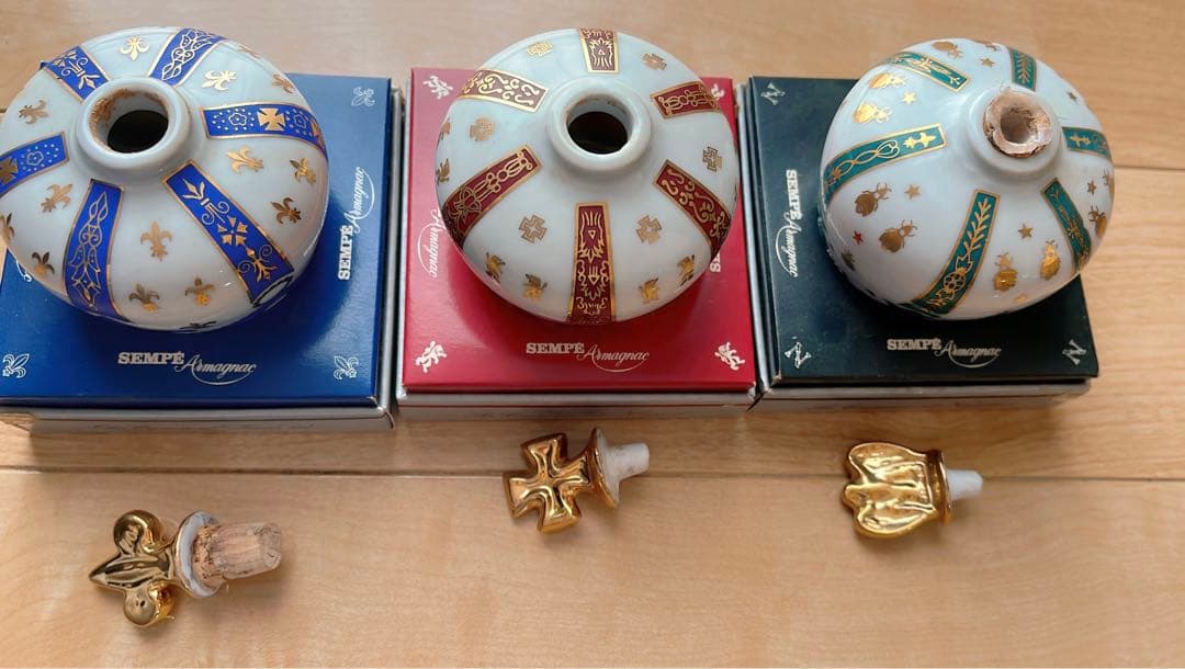 サンペ ナポレオン クラウン（王冠）陶器ボトル