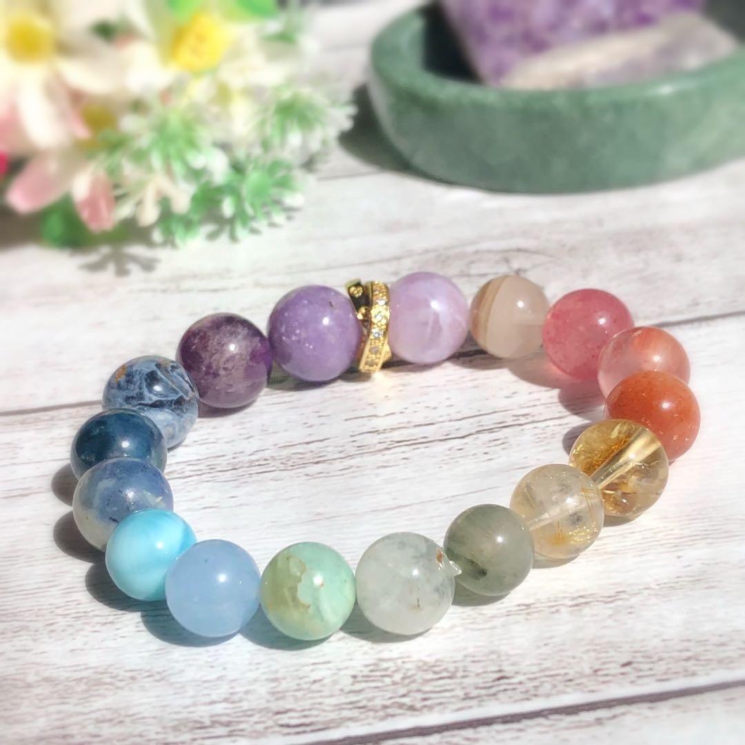 レインボー✨天然石✨デザインブレスレット