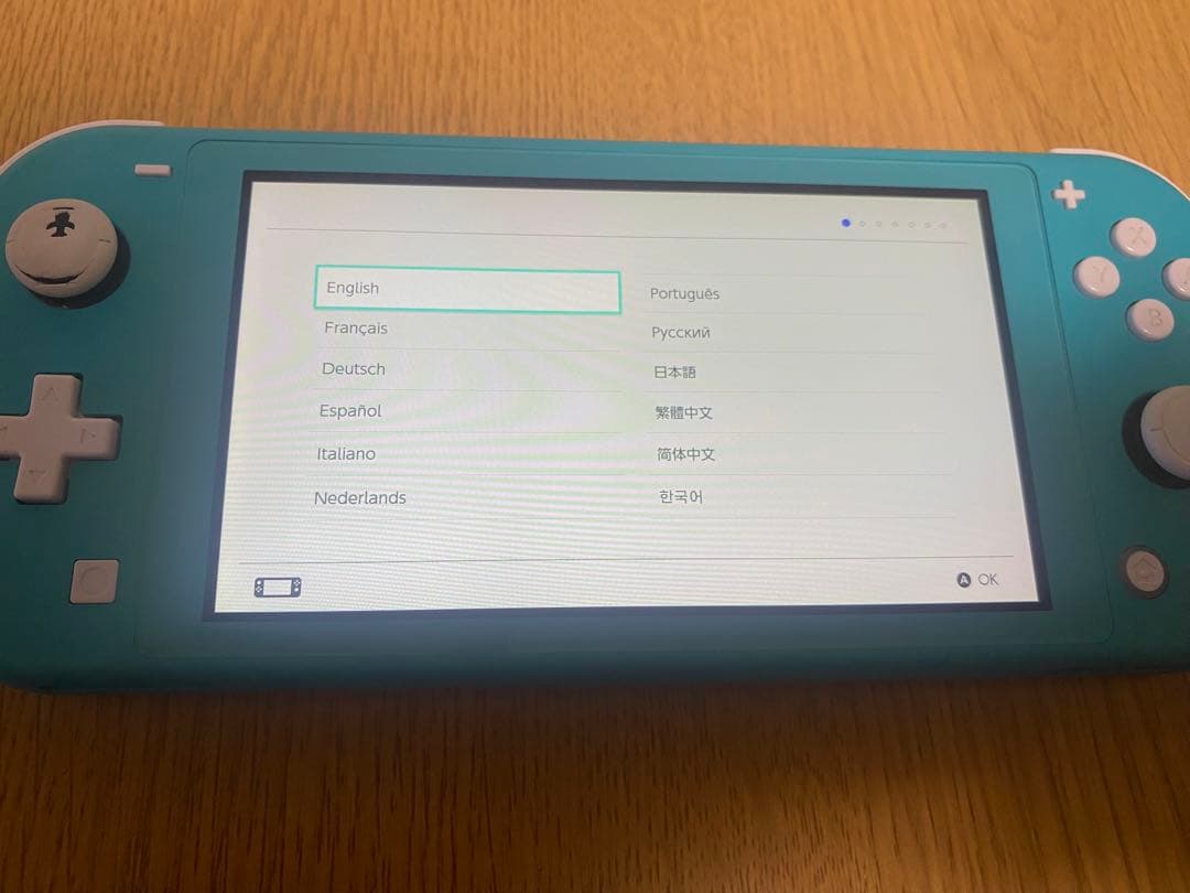 任天堂 Switchライト ターコイズブルー