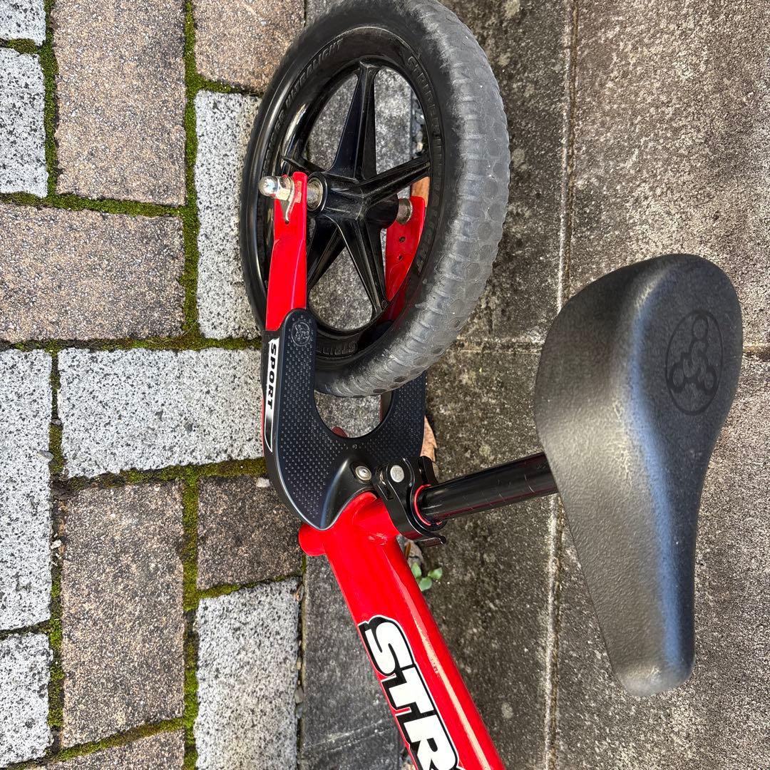 STRIDER ストライダー12インチ レッド