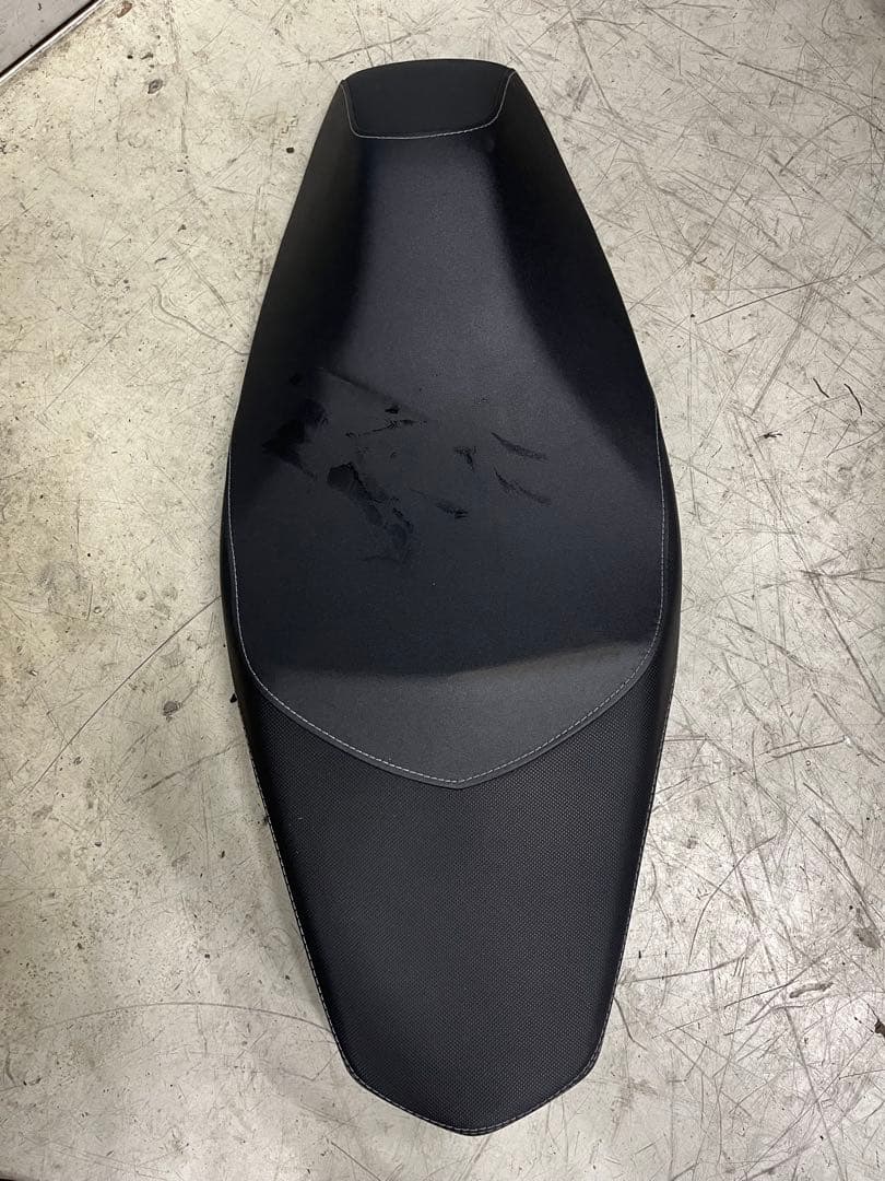 PCX160 KF47純正シート