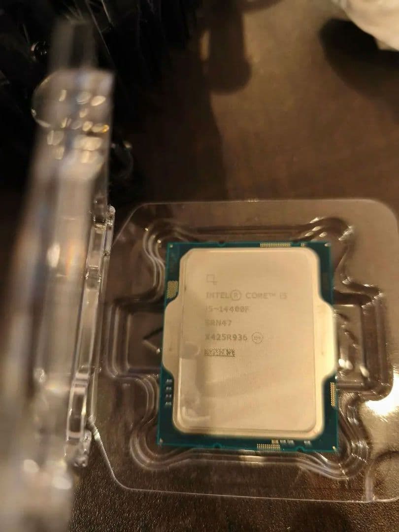Intel Core i5 14400F CPU LGA1700 正常動作確認済