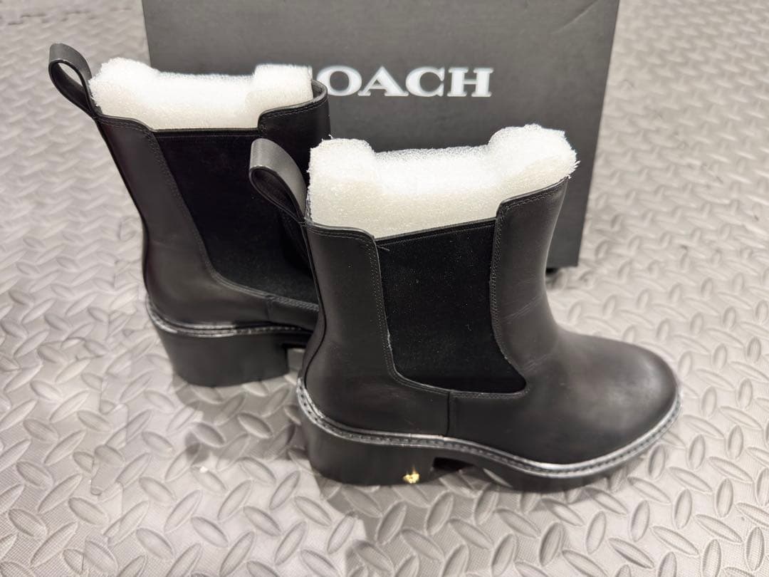 【新品／未使用】COACH／コーチ／ブラック レザーショートブーツ／US8