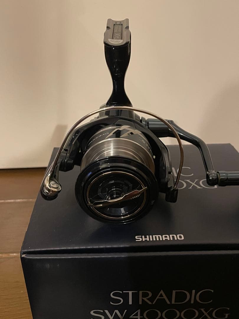 SHIMANO STRADIC SW4000XG スピニングリール