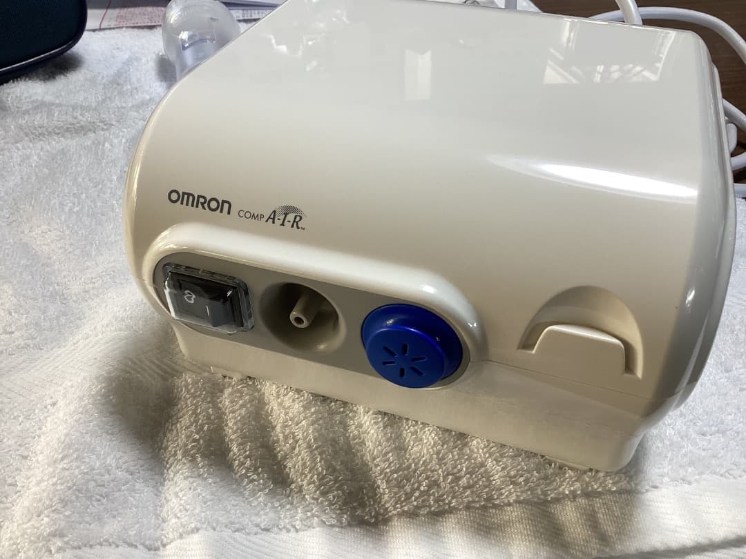 OMRON コンプレッサー式　ネブライザ　NE-C28