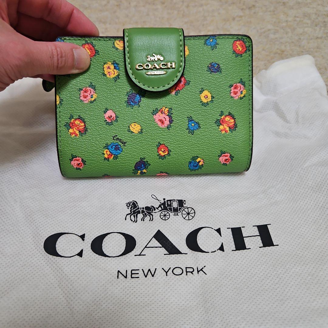 売り切りsale、価格相談OK‼️COACH花柄2つ折り財布