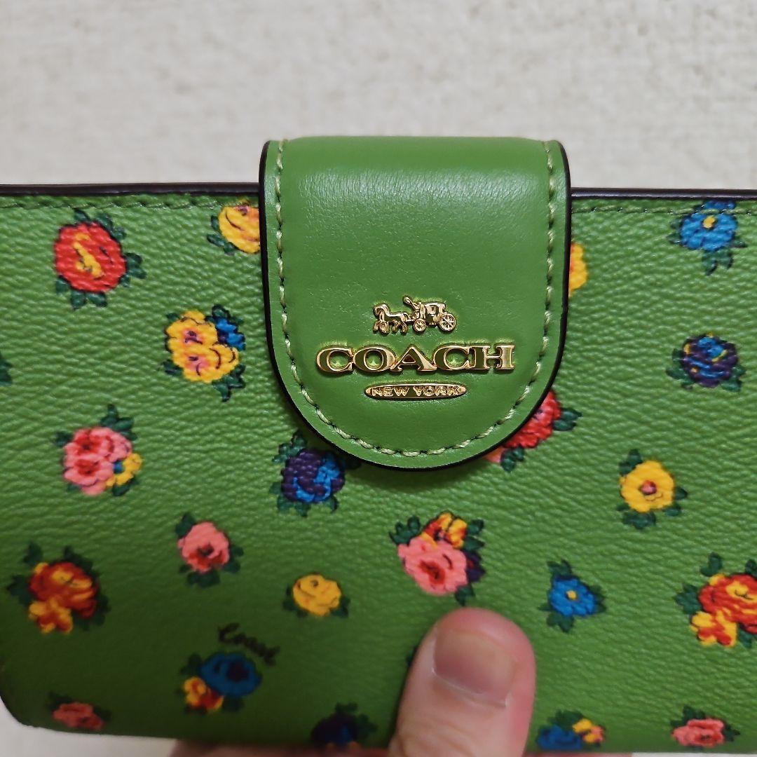 売り切りsale、価格相談OK‼️COACH花柄2つ折り財布