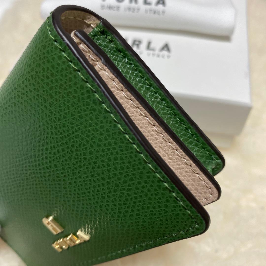 未使用　美品　フルラ　FURLA　名刺入れ　カード/パスケース　レザー