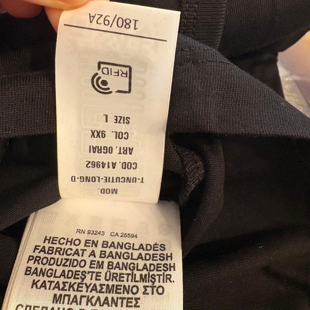 【新品】DIESEL 大活躍間違いなしのTシャツ　ロゴ入り