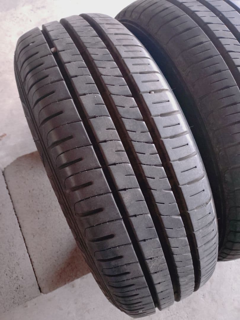 ダンロップ185/60R15 夏タイヤ 4本