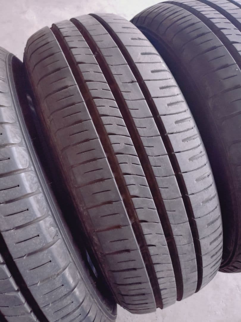 ダンロップ185/60R15 夏タイヤ 4本