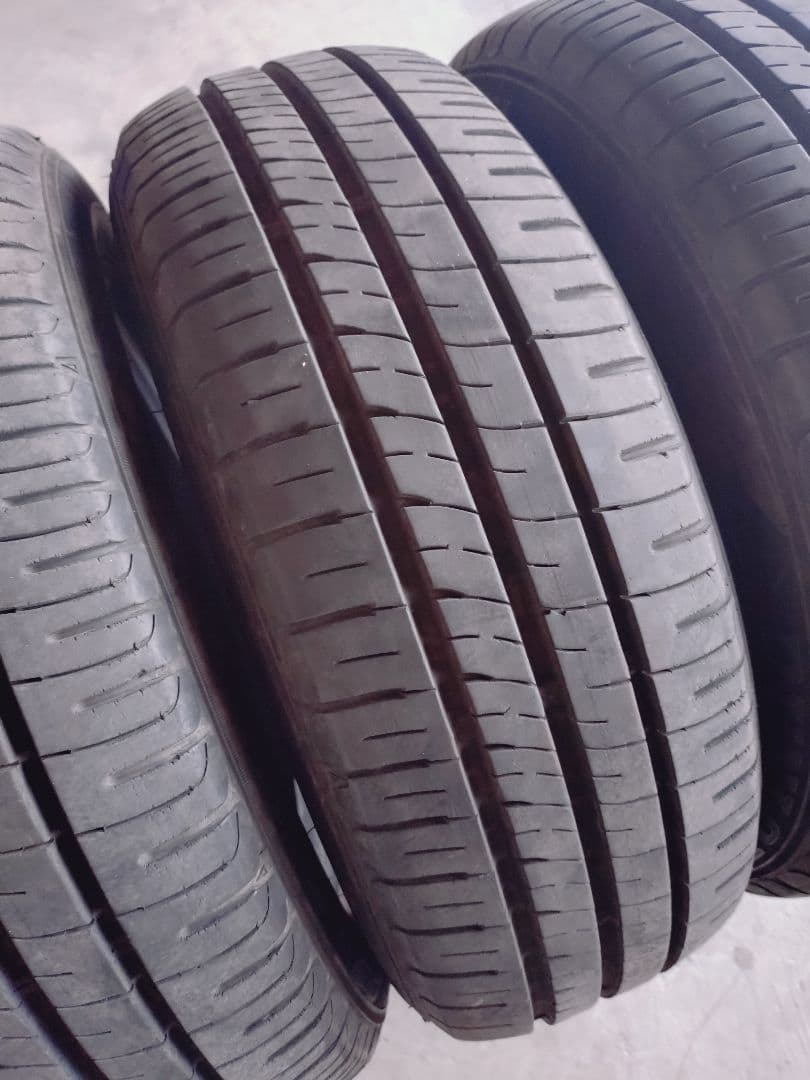 ダンロップ185/60R15 夏タイヤ 4本