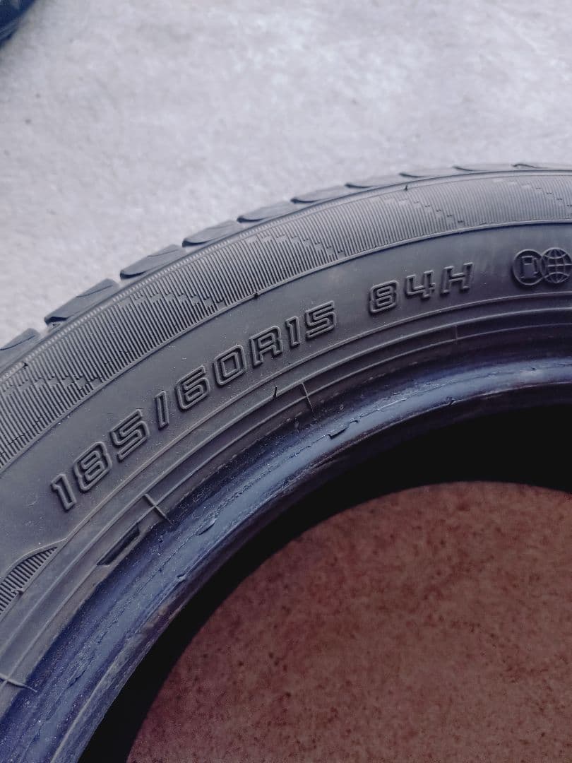 ダンロップ185/60R15 夏タイヤ 4本