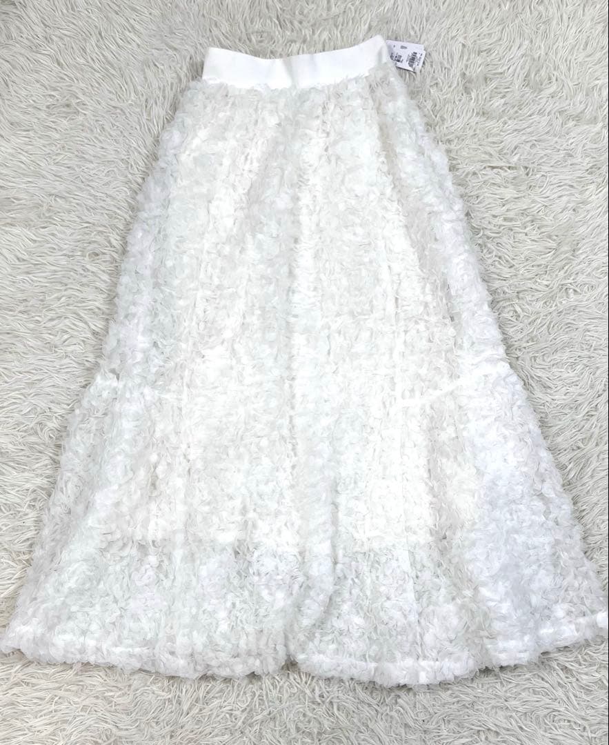 タグ付き新品　RANDA 3Dフラワーボリュームスカート　24SS　ロング　花
