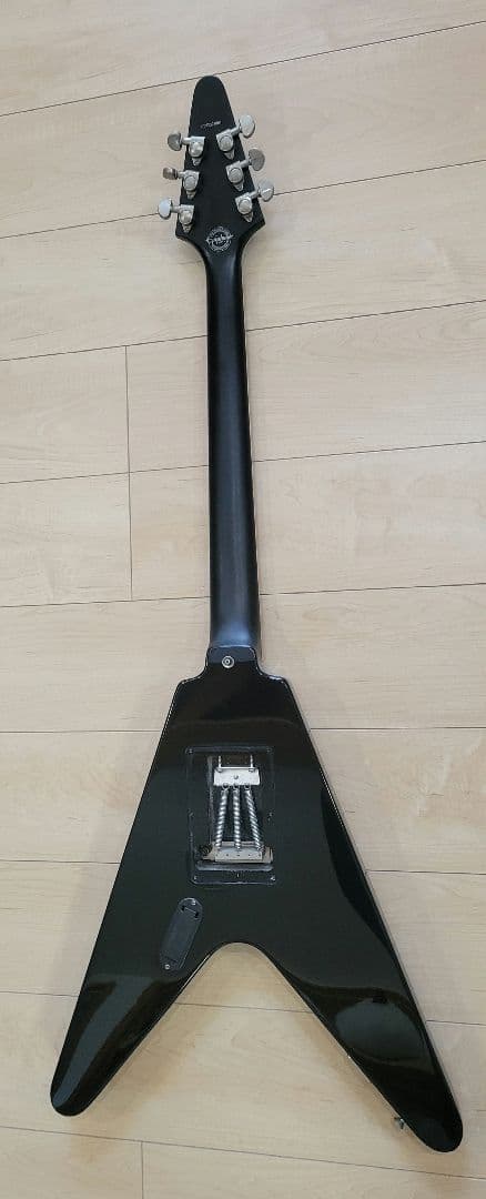ギター Epiphone Richie Faulkner Flying-V Custom