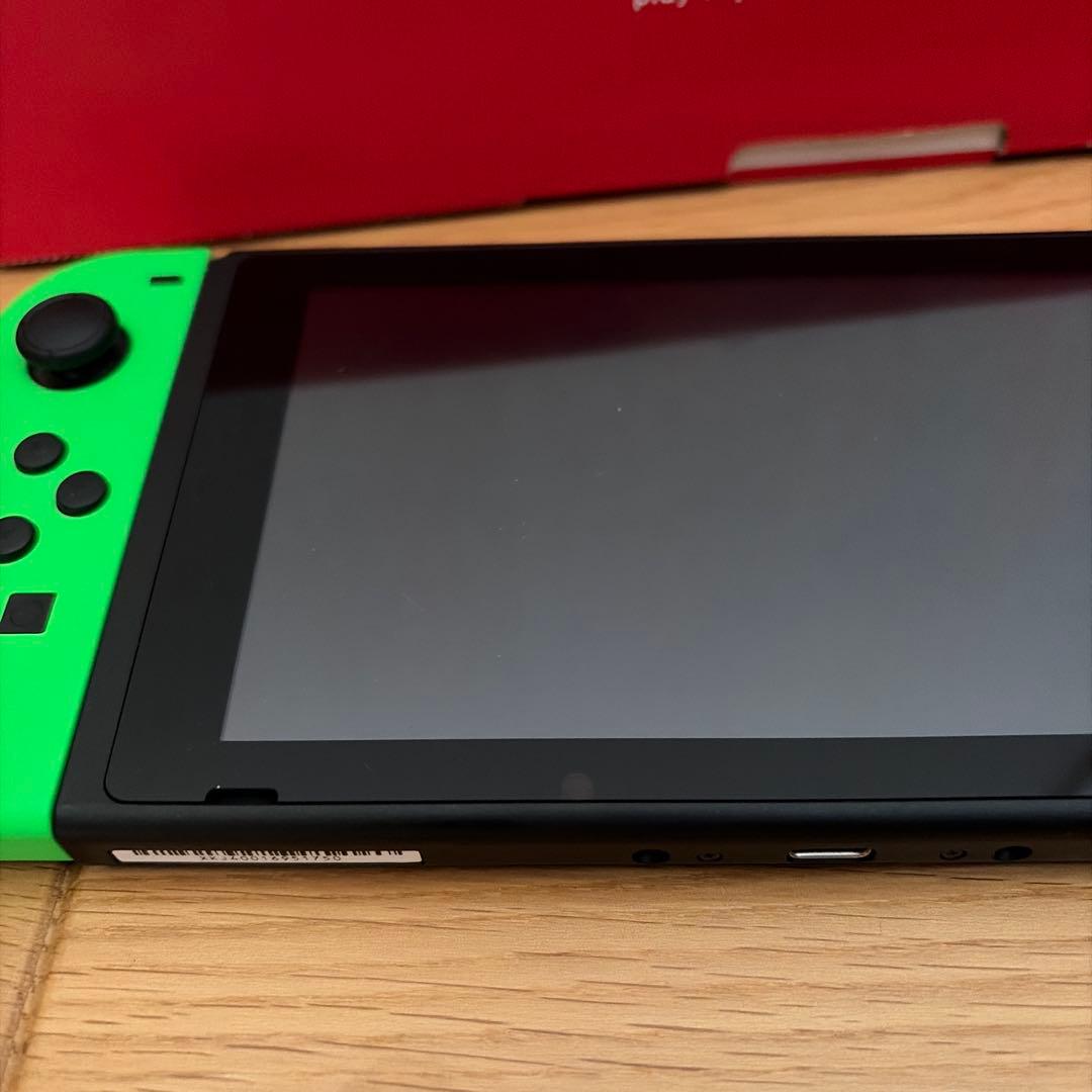 Nintendo Switch 本体 グリーン/レッド　中古