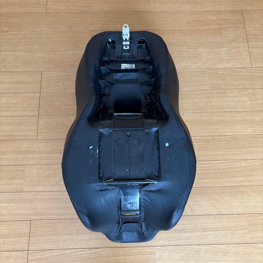 ハーレーダビッドソン純正シート　　　　　　　　　　　　　ねコネコ