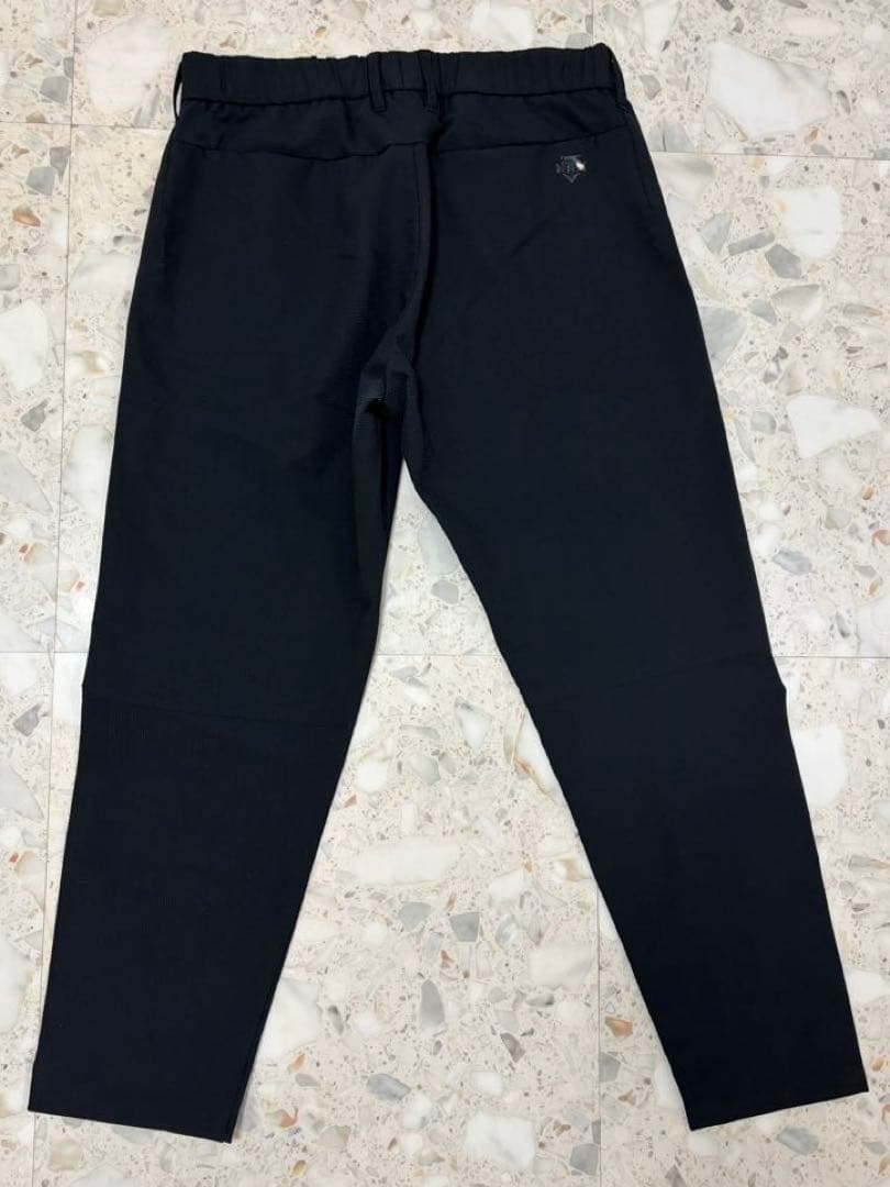 デサントゴルフ【美品】ロングパンツ メンズ 4WAYストレッチサッカーパンツ黒L
