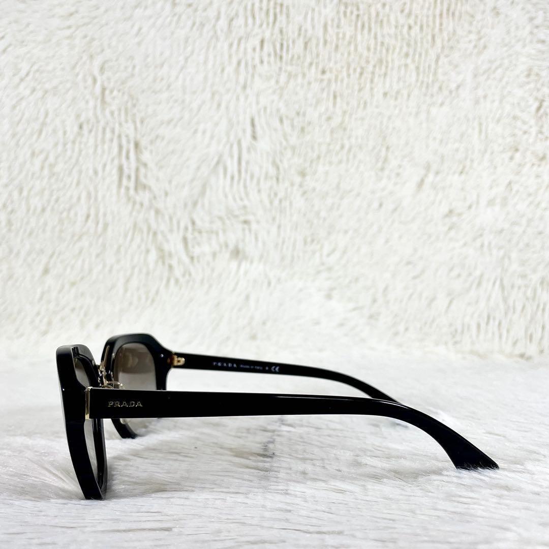PRADA　プラダ　サングラス　SPR25R　ブラックレンズ・フレーム　訳アリ