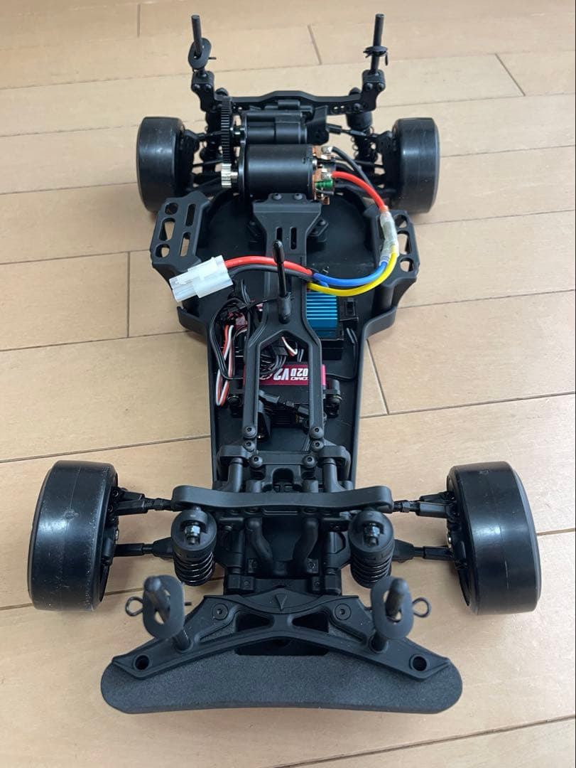 ヨコモ ドリフトパッケージGR86 RTR (サーボ、ジャイロ交換済)＋オマケ付