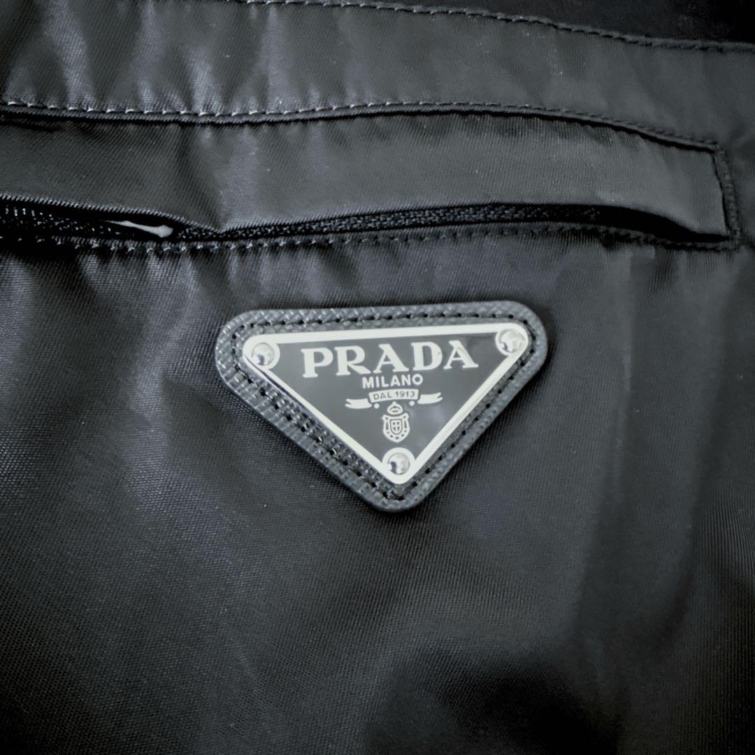 PRADA 24ss トライアングルロゴ Re-NylonジャージーTシャツ
