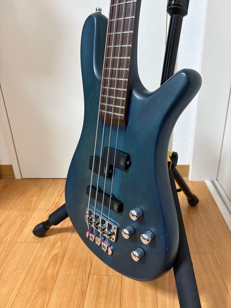 ベース Warwick RockBass Streamer NT1