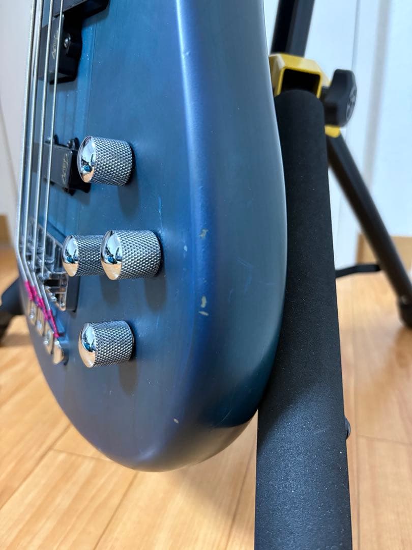 ベース Warwick RockBass Streamer NT1