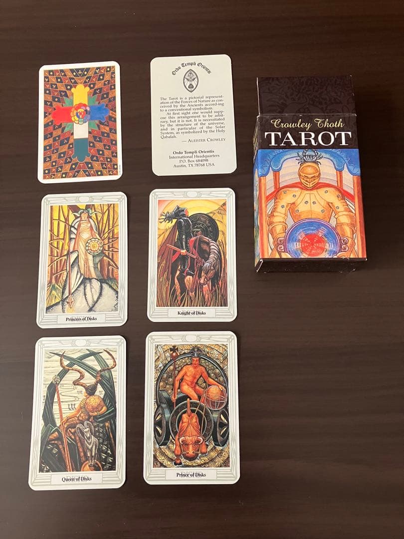タロット　The Camplete TAROT KIT