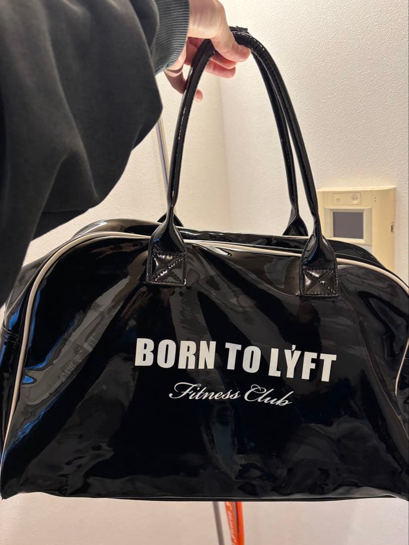 BORN TO LYFT ボストンバッグ 黒　リフト