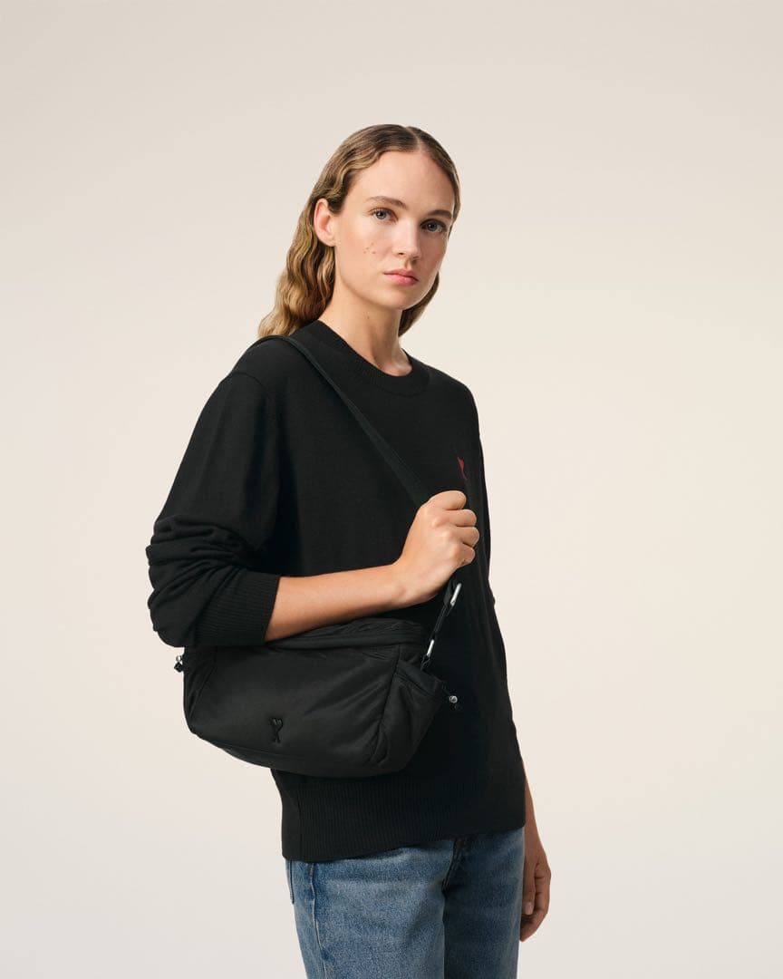 【美品】ami parisメッセンジャーバッグ