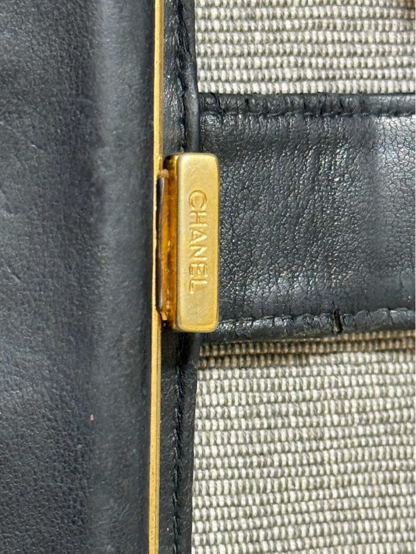 週末限定価額シャネルCHANEL ココマーク 財布 キャビアスキンブラックがま口