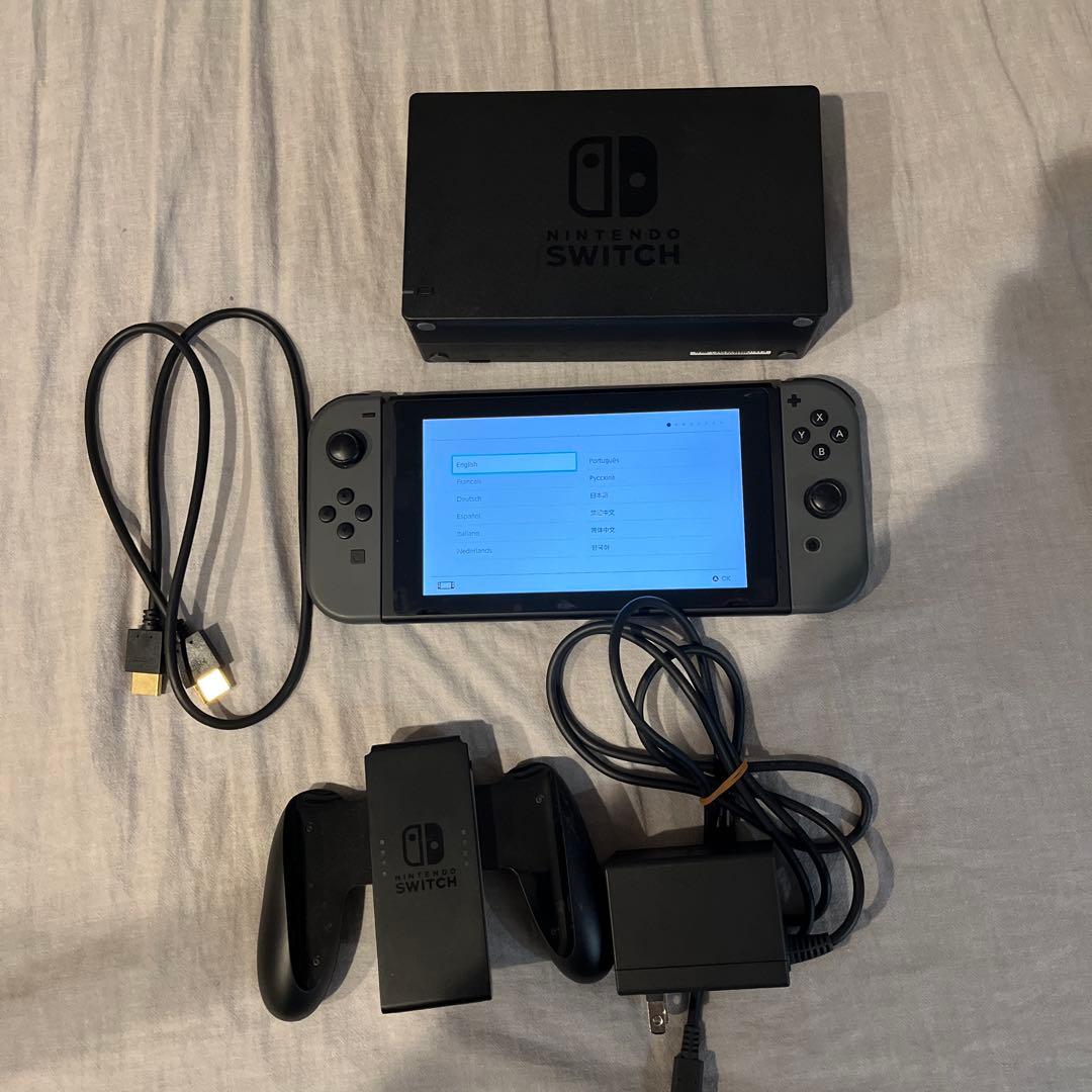 Nintendo Switch 本体 + 付属品