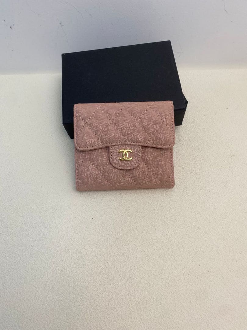 CHANEL キルティング 三つ折り財布 ピンク