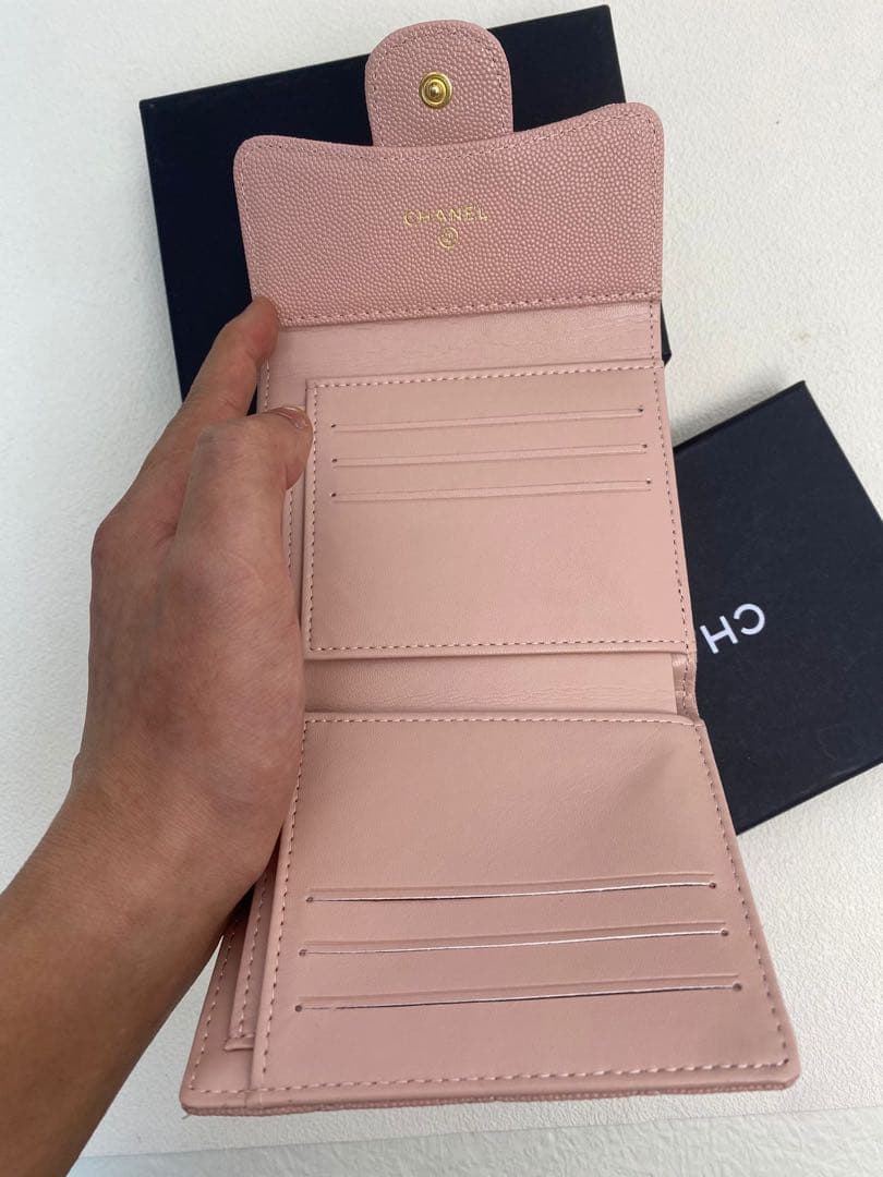 CHANEL キルティング 三つ折り財布 ピンク