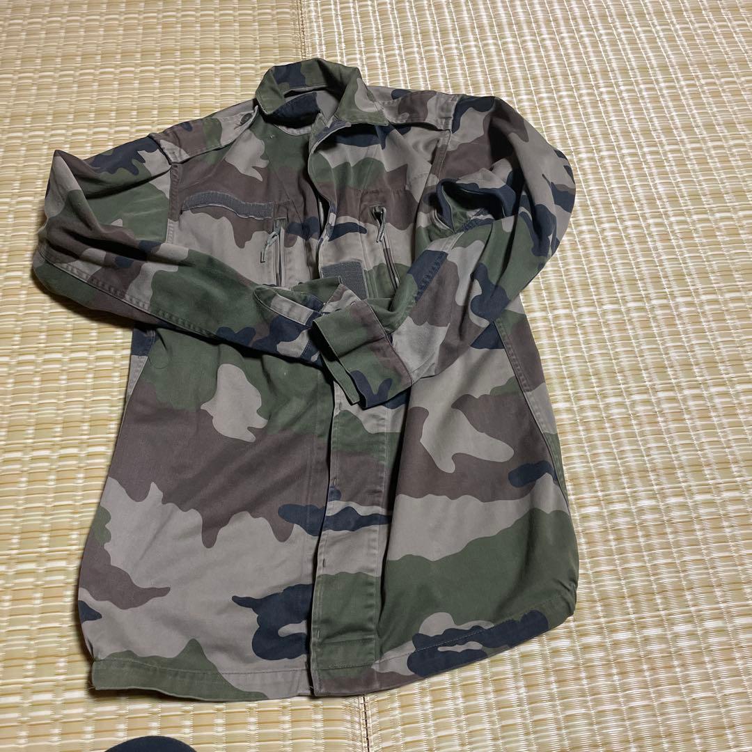 フランス軍　迷彩服　上下　ベスト　f1ヘルメット