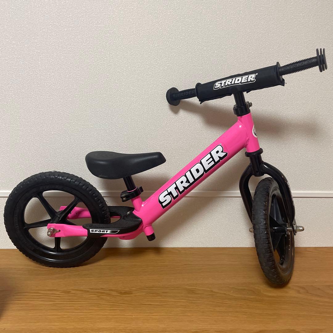 【美品】 STRIDER ストライダー SPORT12 ピンク　フット付き