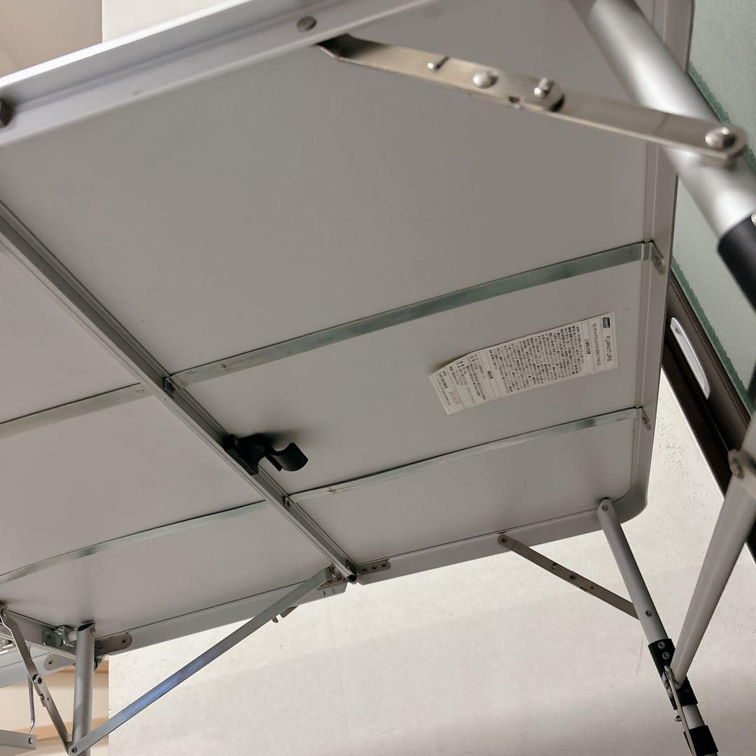 コールマン SLIM 4-FOLDING BBQ TABLE 四つ折りテーブル