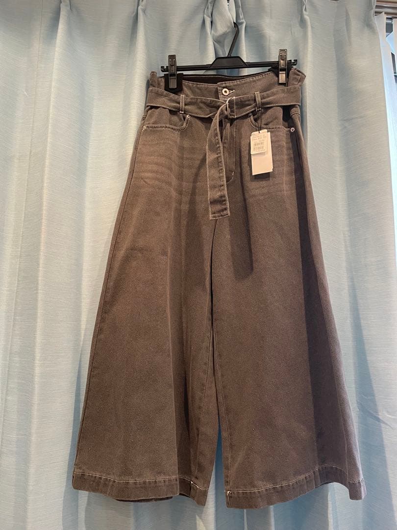 新品未使用 ヤマダヤ Vin クロップドワイドデニムパンツ