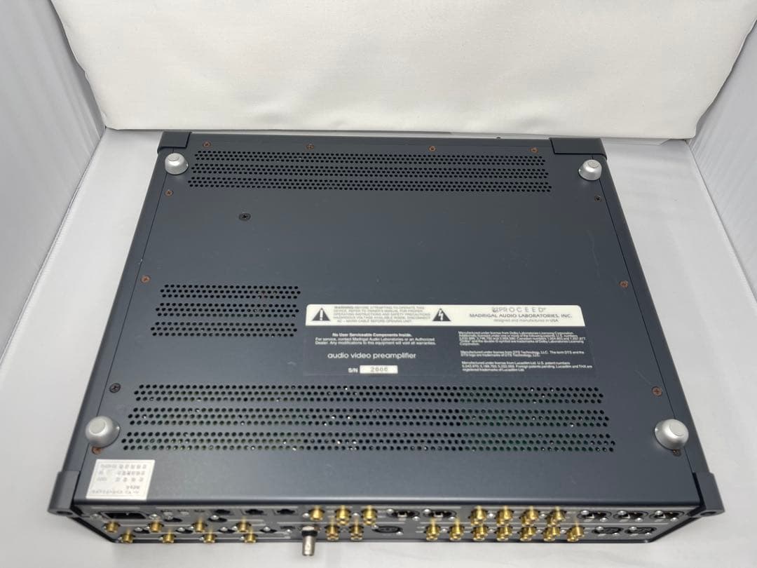 Madrigal Proceed AVP プリアンプ②【正規輸入品・100V】
