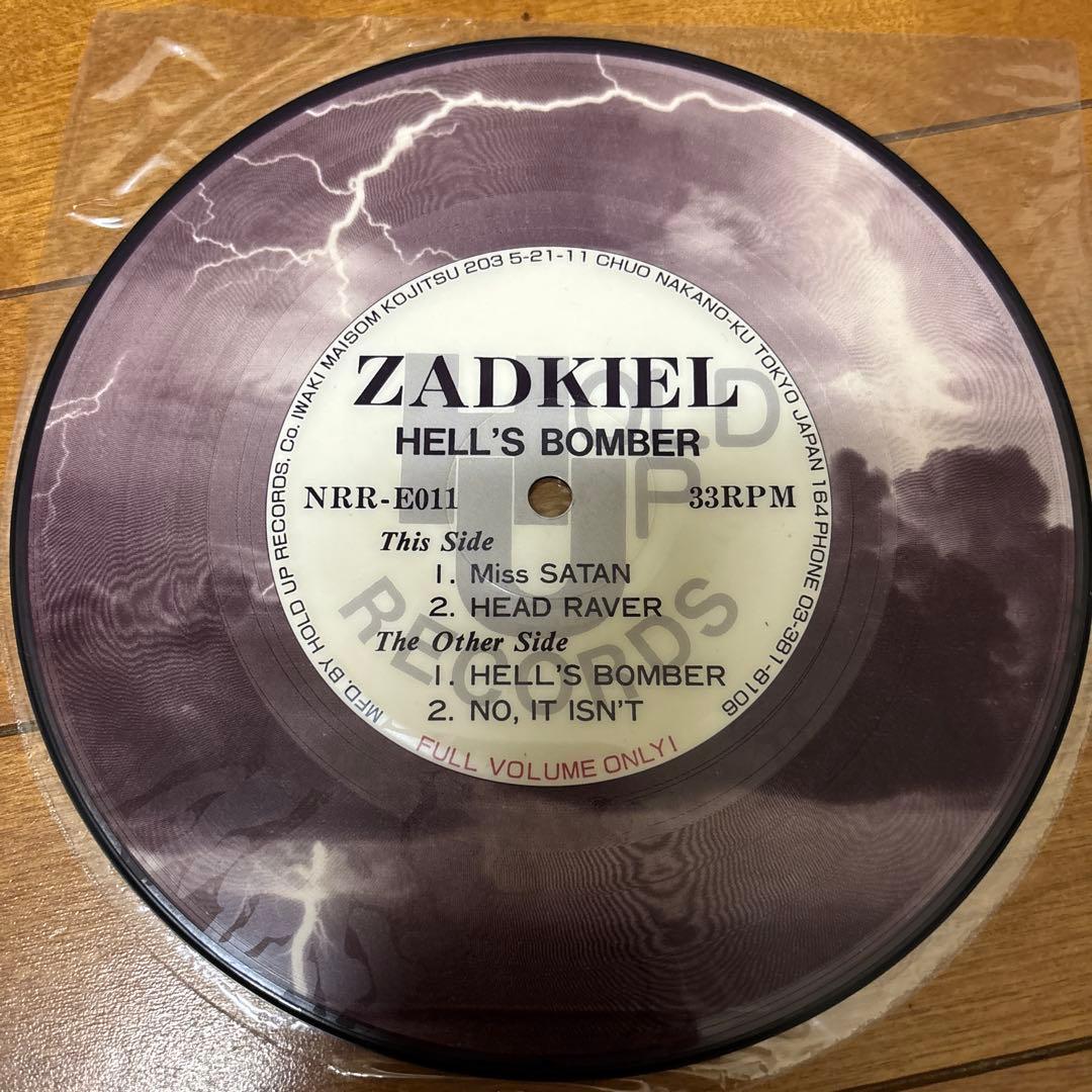 邦楽 ZADKIEL HELL'S BOMBER NRR-E011